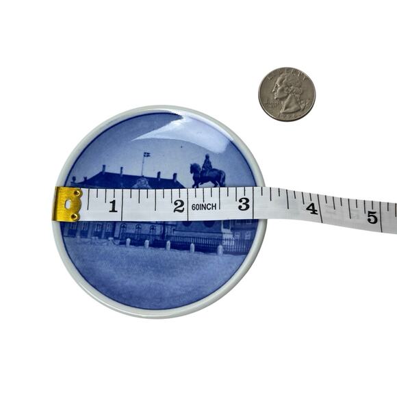 Porcelain Wall Art Royal Copenhagen Mini Plate Amalienborg Blue Display - Picture 10 of 10